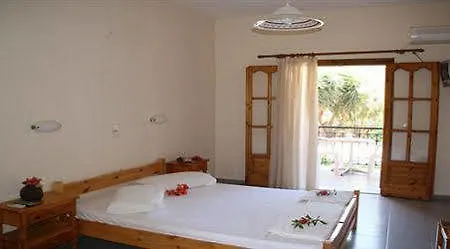 Antonio Apartman Naxos City